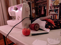 496133